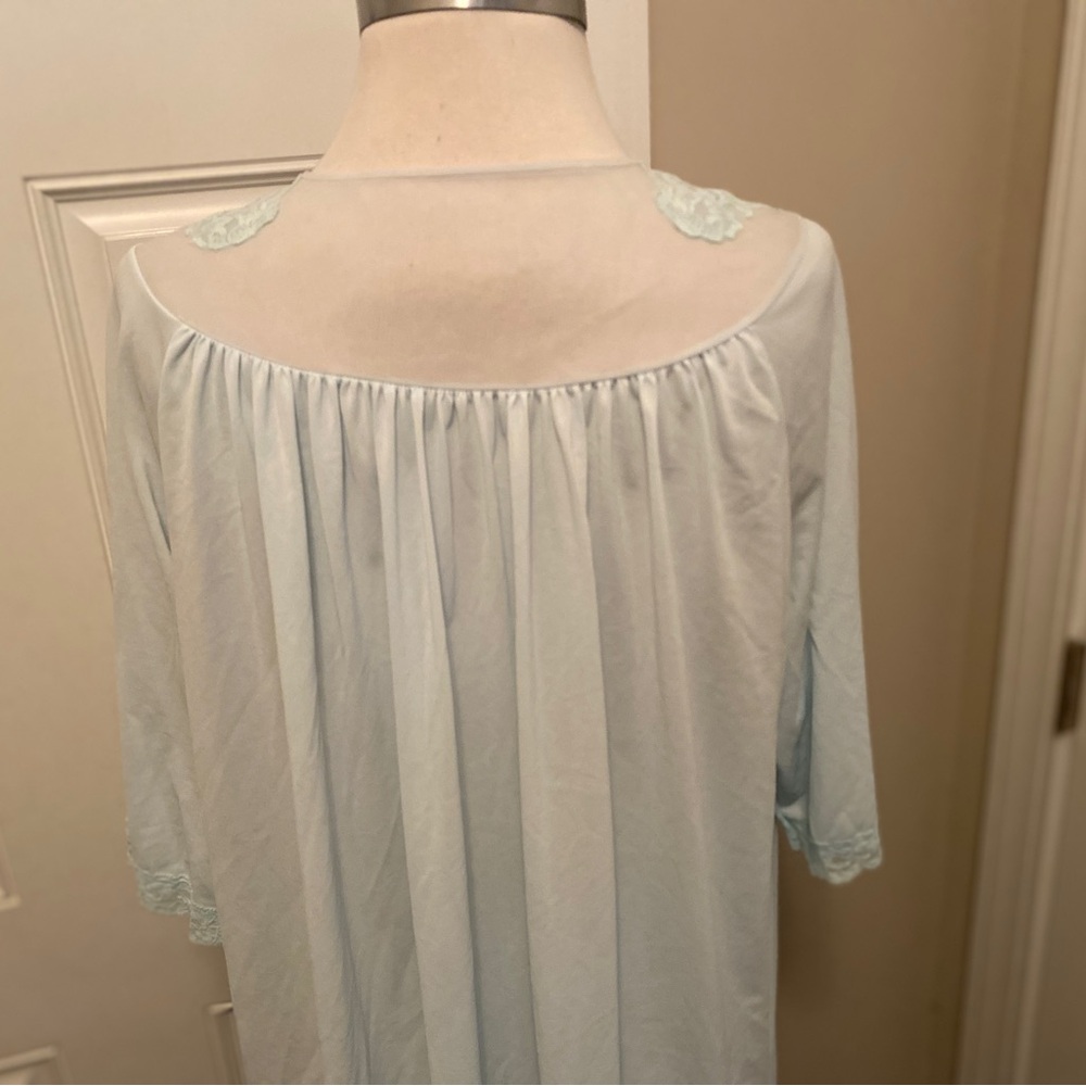 Lace-Trim Button-Front Blue Nylon Robe Women's - Picture 7 of 8